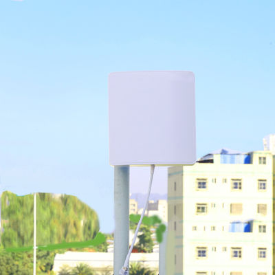 External Antenna High Gain Directional 700-2700mhz Signal Booster for 3G 4G Router